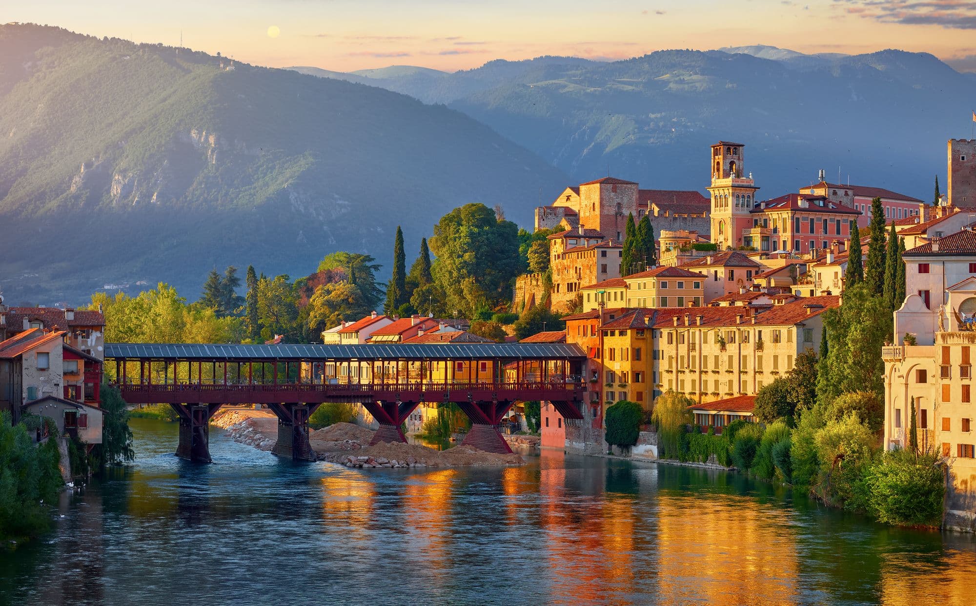 A Veneto Journey by Train: Wines, Villas & Timeless Towns