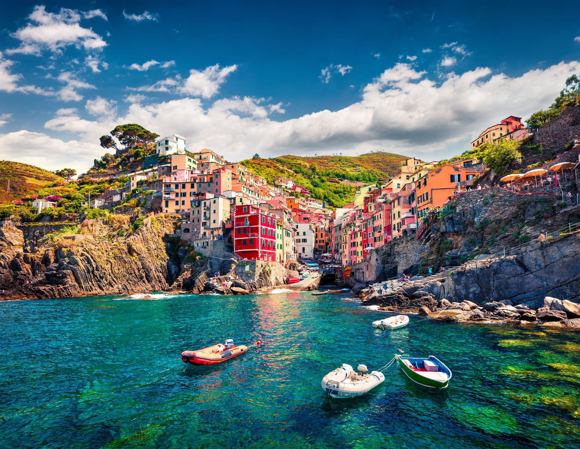 Cinque Terre by Train in Spring: Best Places to Visit, Travel Tips, Walks & Where to Stay