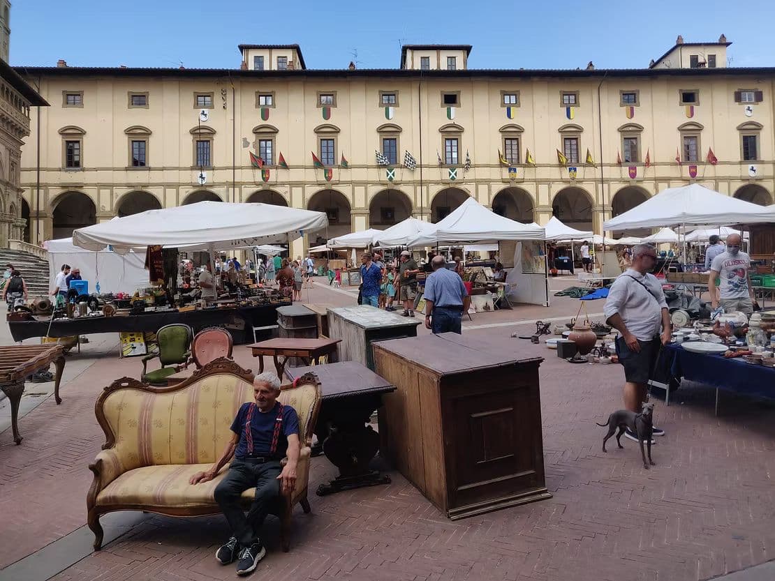 Discover the Arezzo Antiques Fair: Tuscany’s Best-Kept Market Secret
