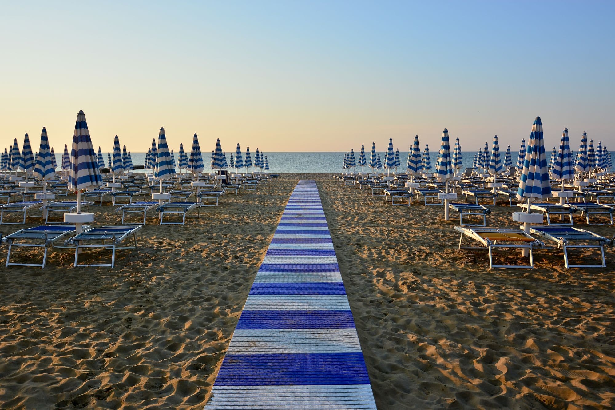 Exploring Italy’s Adriatic Coast: Rimini, Pesaro & Ancona by Train