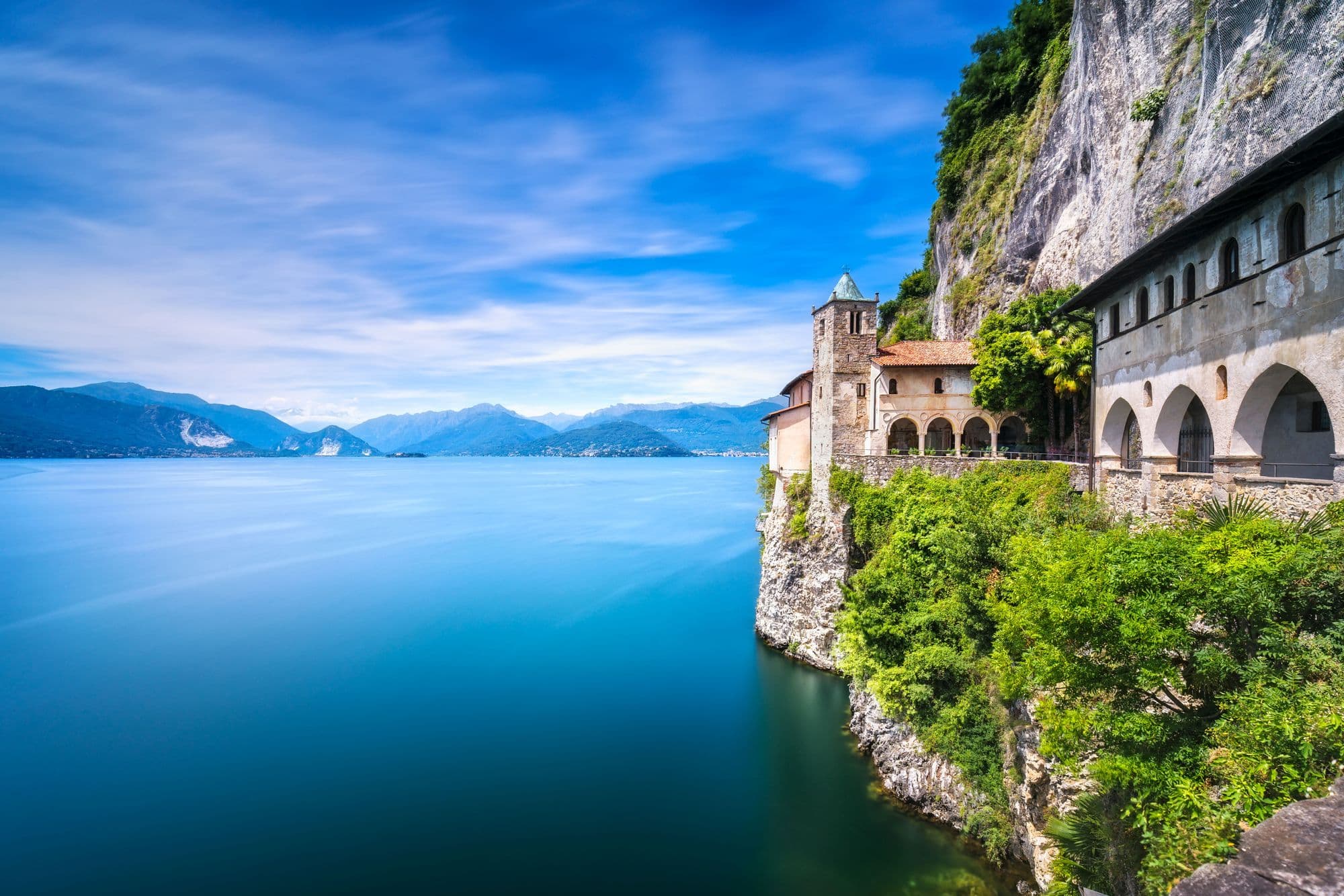 Lake Maggiore Day Trip: How to Visit Stresa & the Borromean Islands by Train