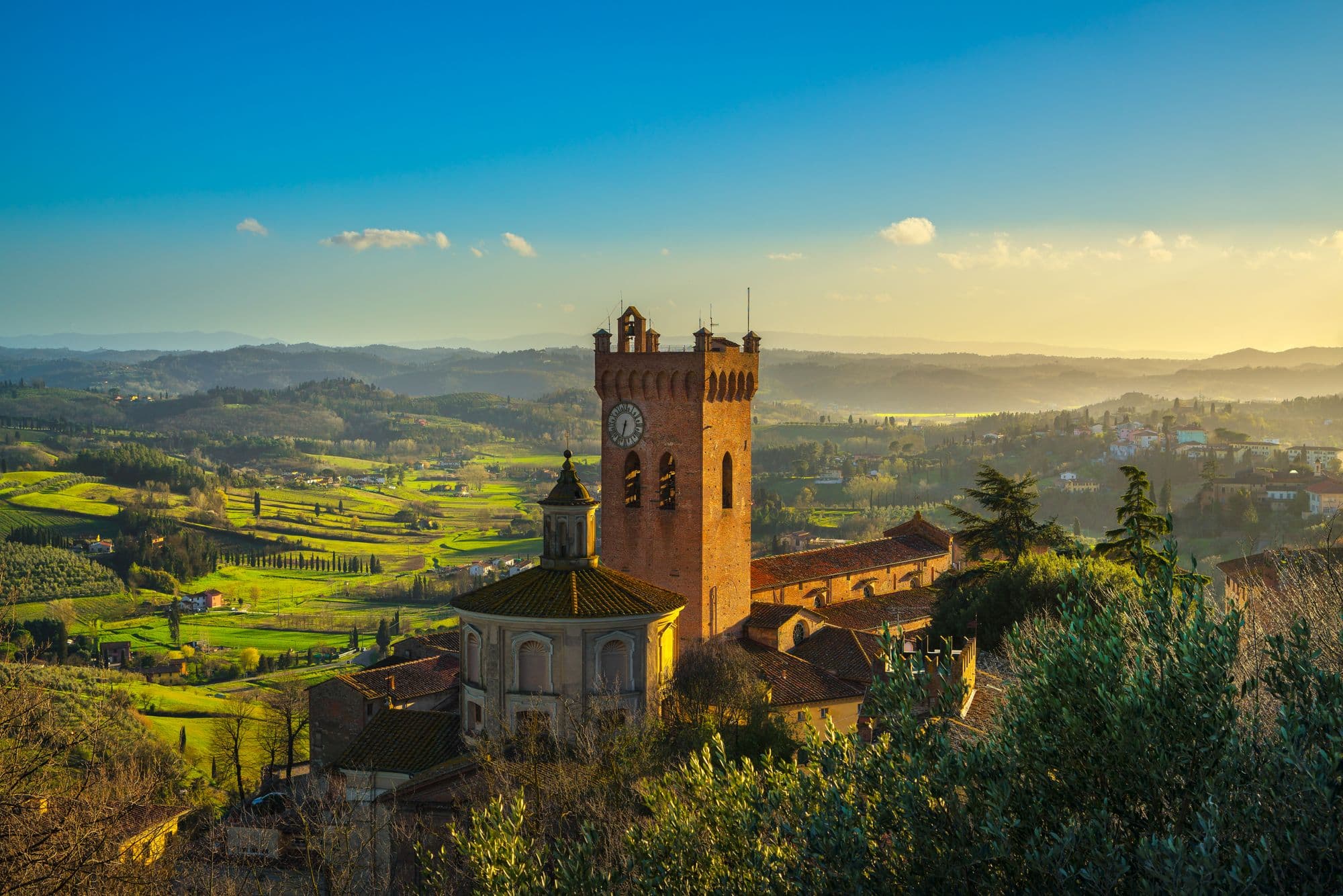 Tuscany & Umbria Autumn Food Festivals 2025: Chestnuts, Chocolate & Truffles by Train